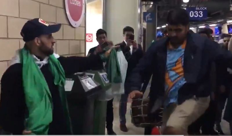 India vs pakistan fans dance together after sarfaraz boyz beat new zealand