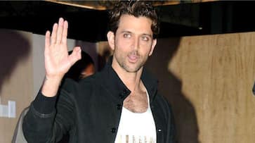 Emotional Hrithik Roshan explains what is 'love'