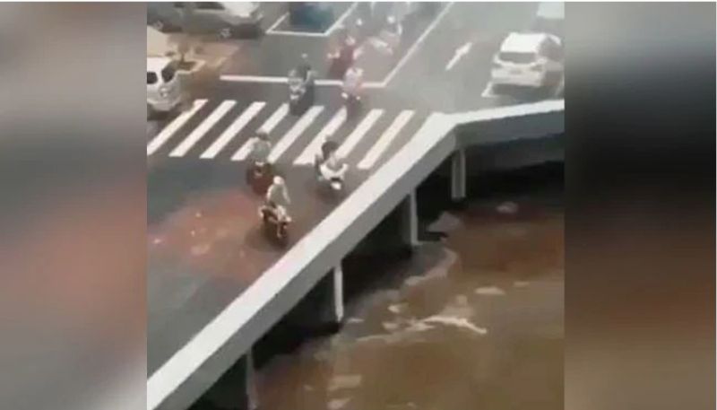 vehicles disappear in bridge what an optical illusion asks netizen