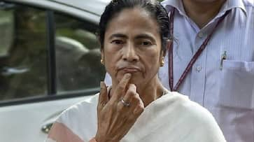 Mamta plays new game in Bengal, made friends her enemy to defeat BJP in state