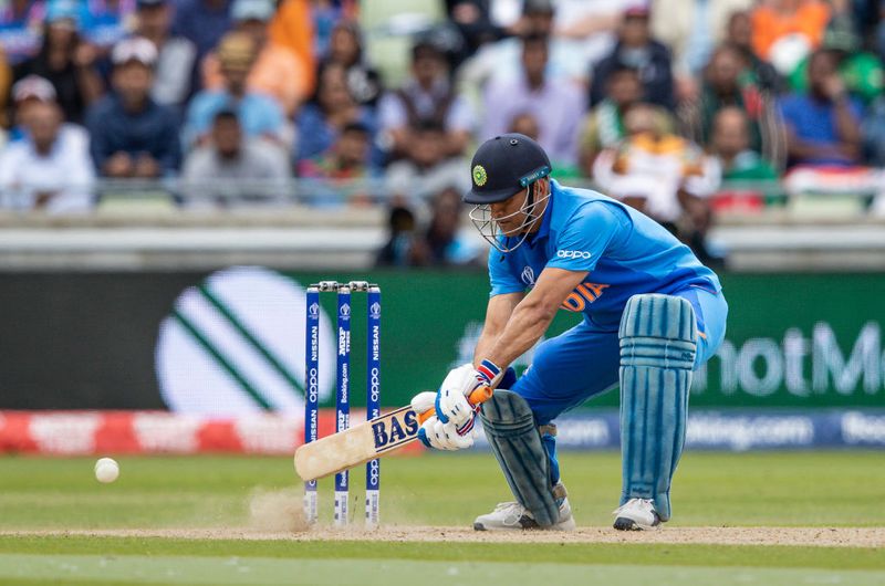 ICC World Cuup 2019 MS Dhoni did what was right for the team, says Sachin Tendulkar