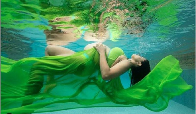 Sameera Reddy bares baby bump in bikini for stunning underwater photo shoot