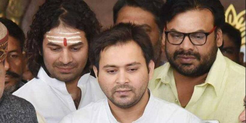 हार के बाद पहली बार अपनी चुप्पी का राज बताएंगे तेजस्वी