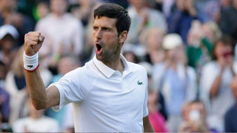 wimbledon final novak djokovic beat roger federer and clinch the titile