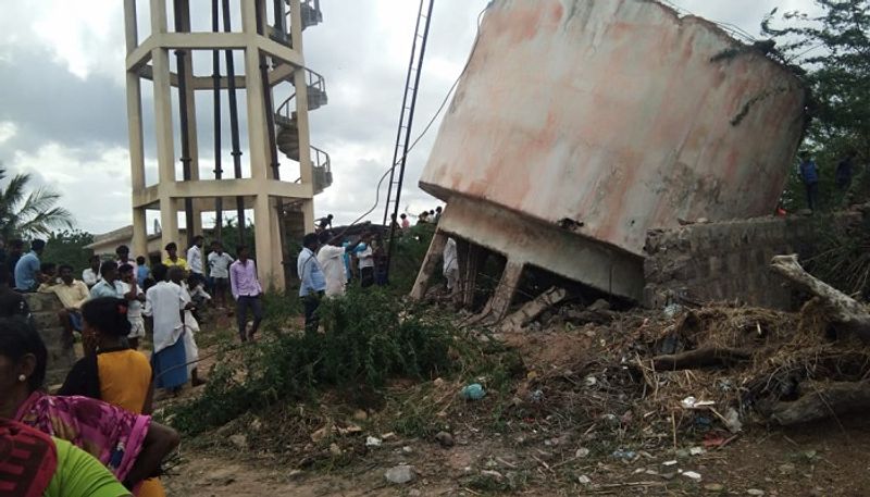 Water Tank collapses Labour died Yadagiri