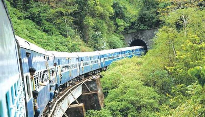 as dasara celebrations begins Special train starts between mangalore bangalore