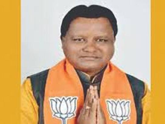 Three time BJP sitting MLA compel to sleep on Footpath in odisha