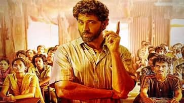 Hrithik Roshan celebrates 'Super 30' success with Anand Kumar