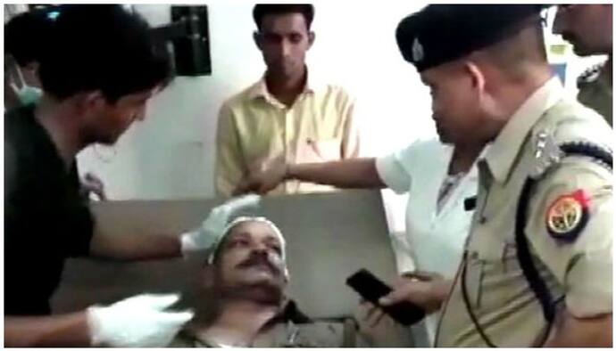 विवाद को रोकने गई पुलिस पर ही हो गया हमला, चौकी इंचार्ज पर हुआ कुल्हाड़ी से वार