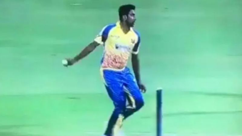 Team India Cricketer R Ashwin Tries a New Mystery Action in TNPL and Picks a Wicket