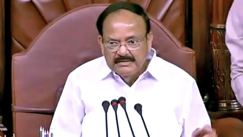 Venkaiah Naidu Scolds AAP Leader In Parliament