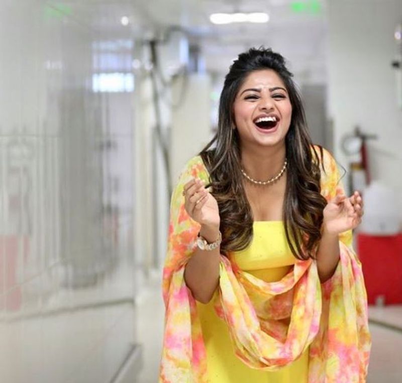 Rachita Ram to act with Vasishta simha in kannada film  Pantha