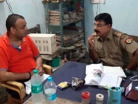 accused of his wife alok singh reached at police station inspector offer him for snack, transferred