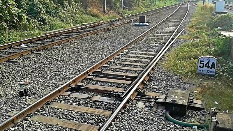 Four drunken engineering students run over by train near Kovai