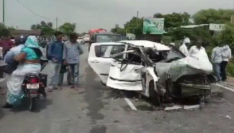 Unnao woman who accused BJP MLA of raping her hit by truck 2 relatives dead