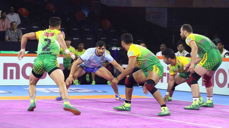 Pro kabaddi 2019 Patna Pirates Beat Tamil Thalaivas By 1 points at mumbai