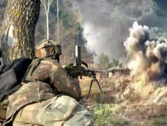 Indian soldiers fly Pakistani terrorists' launching pad in Lipa Valley