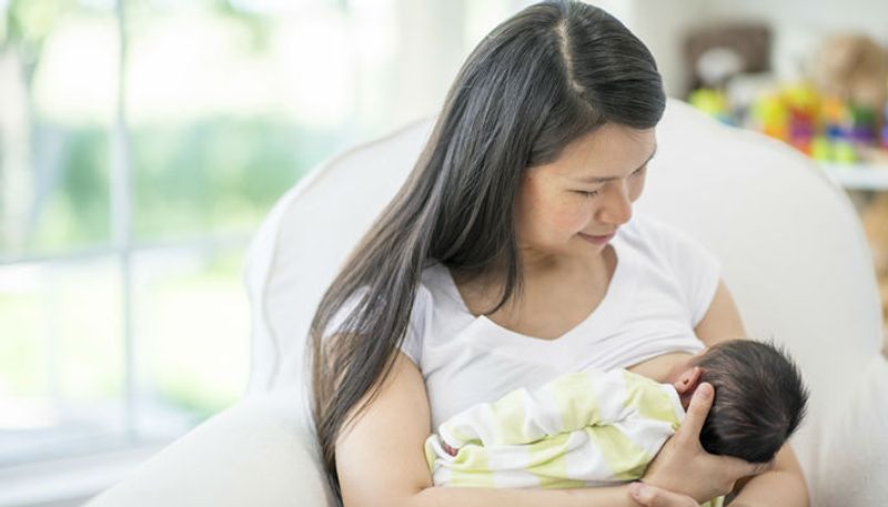 doctor explains about breastfeeding