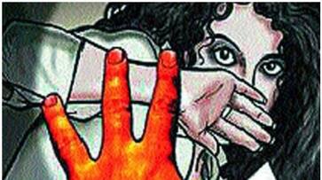 Uttar Pradesh: Man arrested for raping 15-year-old daughter