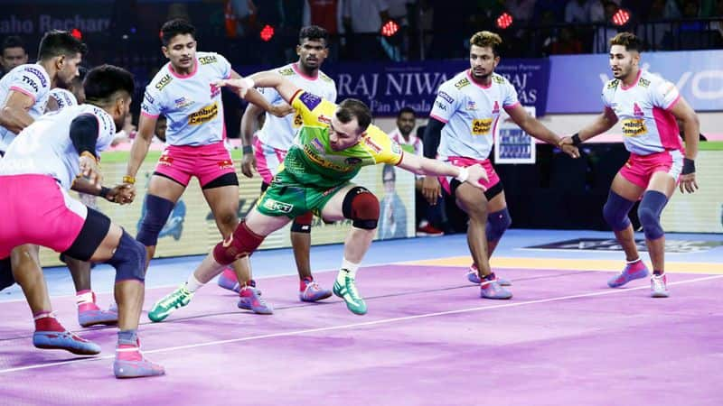 Pro kabaddi  2019 Jaipur Pink Panthers Beat Patna Pirates by 34-21 points at pataliputra