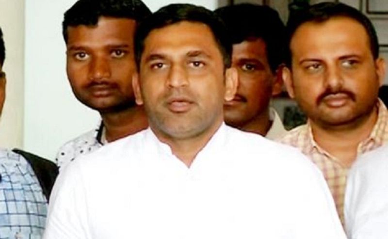 Hassan obscene video case Karnataka  High Court orders not to arrest   BJP leader Preetham Gowda gow