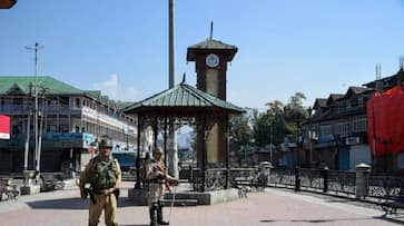 Pm naerendra modi will flag from Lal chowk in kashmir despite of lal Qila