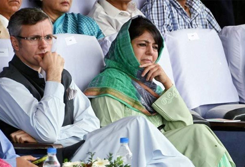 Learn how Omar Abdullah and Mehbooba are spending time in custody