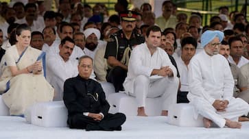 Congress made distance from Pranab da, Sonia-Rahul did not attend Bharat Ratna Award