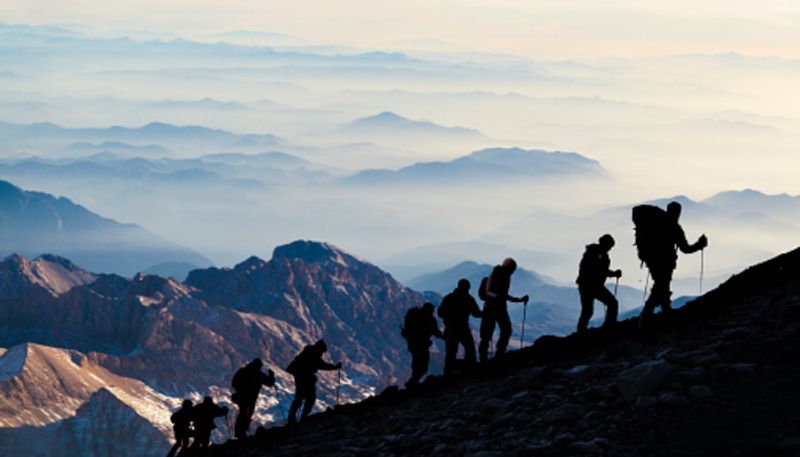 Coronavirus Nepal issues new COVID-19 guidelines for mountaineering, trekking activities-snj