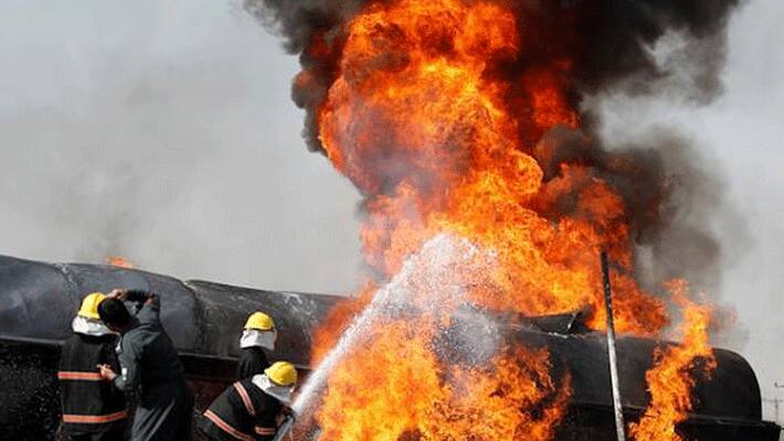 Tanzania fuel tanker explosion... 57 people killing