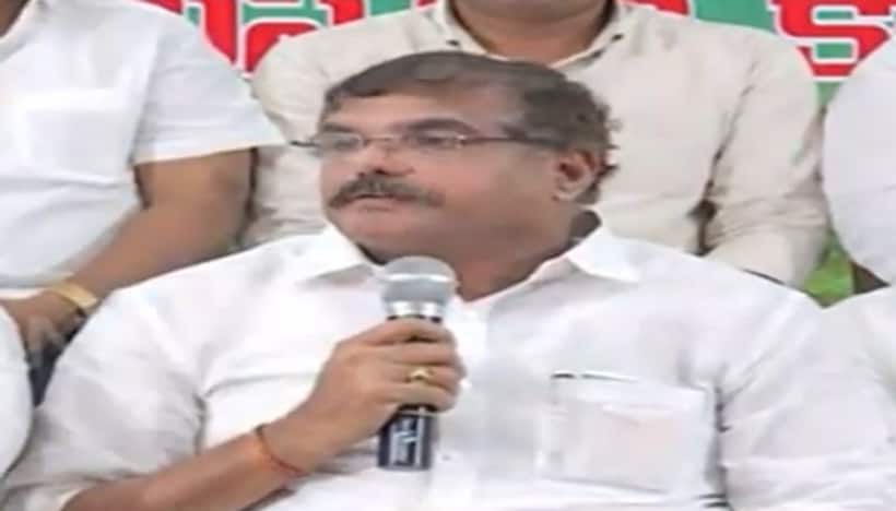రాజధానిపై మరో బాంబు పేల్చిన మంత్రి బొత్స