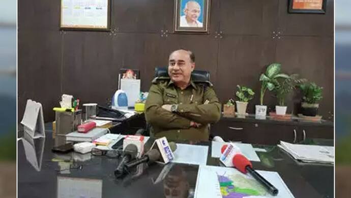 अपने ही जूनियर TI से ब्लैकमेल हो गए DCP, डरके मारे उठा लिया खौफनाक कदम