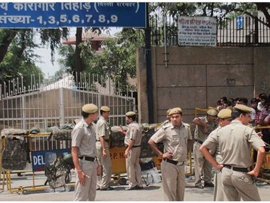 Girlfriend was dating a lover serving life sentence in Tihar jail