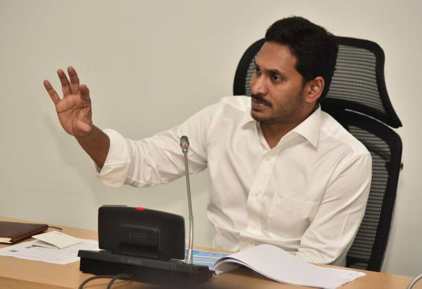 అమరావతి: జగన్ ప్లాన్ ఇదీ, టీజీ వెంకటేష్ మాటల ఆంతర్యం అదీ...