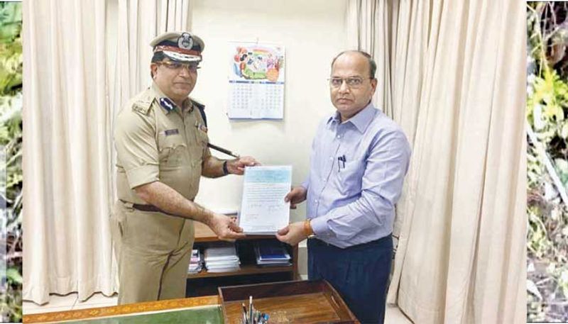 Bengaluru Commissioner Bhaskar Rao Donates one Month Salary For Flood Victims