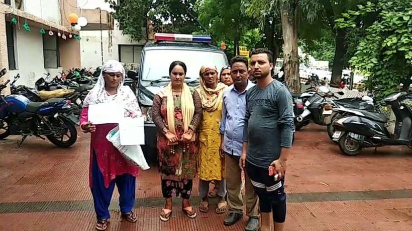 निकाह की दावत उड़ाने के दो घंटे के बाद कानून से बिना डरे शौहर ने दिया तीन तलाक