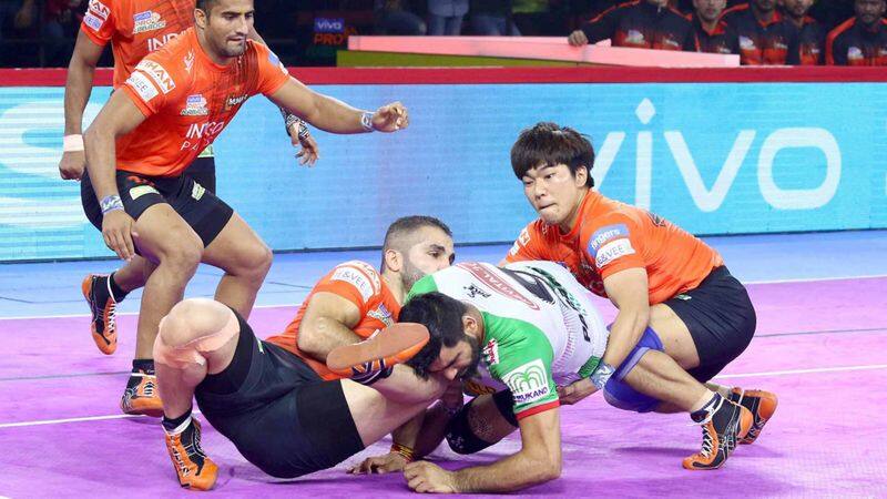 Pro kabaddi 2019 U Mumba Beat Patna Pirates By 34-30 points at Ahmedabad