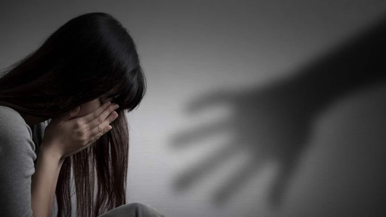 पादरी ने प्रार्थना के बहाने नौवीं की छात्रा से किया रेप, गिरफ्तार