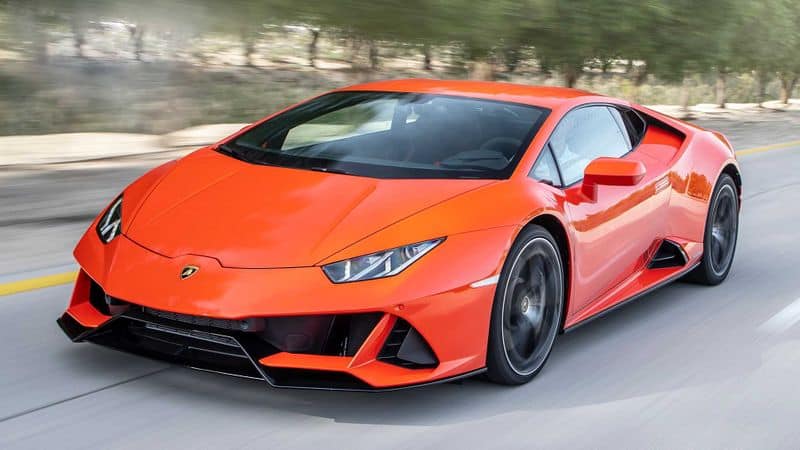 All rounder Hardik pandya buy a new Lamborghini huracan evo car