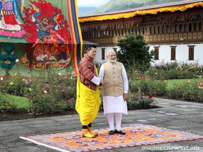 भूटान की दो दिन की यात्रा करके लौटे प्रधानमंत्री, देखिए यात्रा की कुछ यादगार तस्वीरें