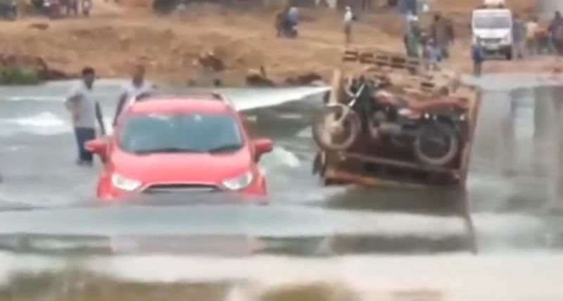 Ford ecosport cross overflowing river at Hyderabad