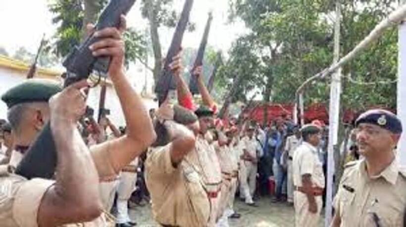 लो जी सलामी के दौरान ही फुस्स हो गई बिहार पुलिस की बंदूकें, कैसे करेंगे अपराधियों का सामना