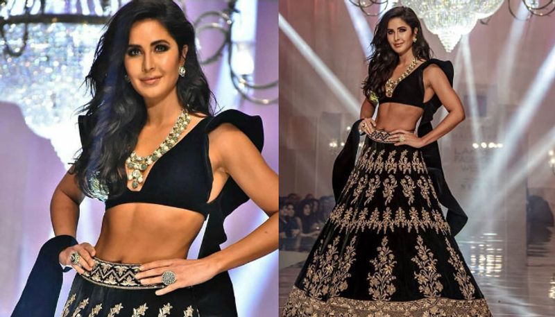 Katrina Kaif stuns at Lakme Fashion Week