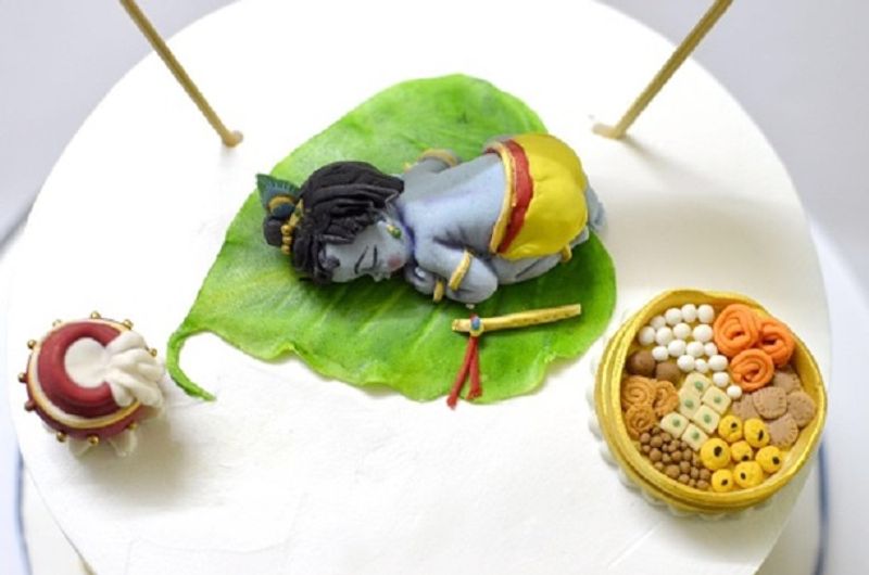 Krishna Janmashtami 2022: 5 Things You Should Offer Lord Krishna For Love and Success