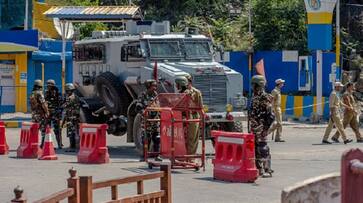 Day-time restrictions lifted from most of Kashmir, public transportation still off road