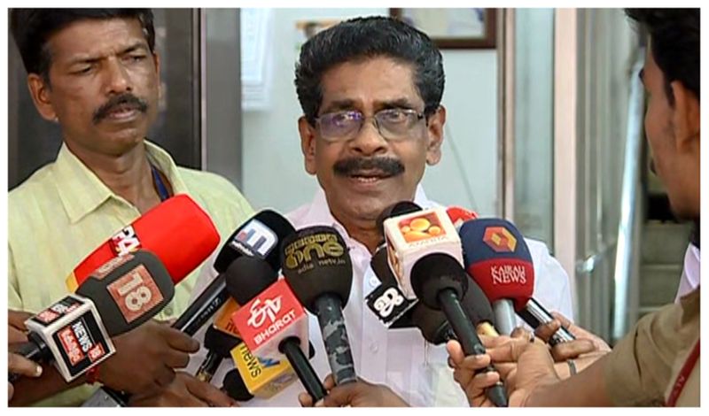 mullapally ramachandran justifies his covid rani remark against health minister k k shailaja