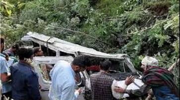 tempo Traveler fell into a ditch in Rajouri in Jammu and Kashmir, seven killed and 25 injured