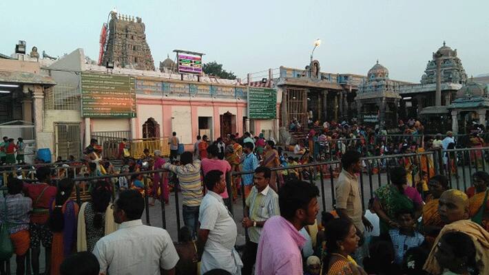 H Raja has condemned the removal of the notice board saying only Hindus are allowed in the Palani temple