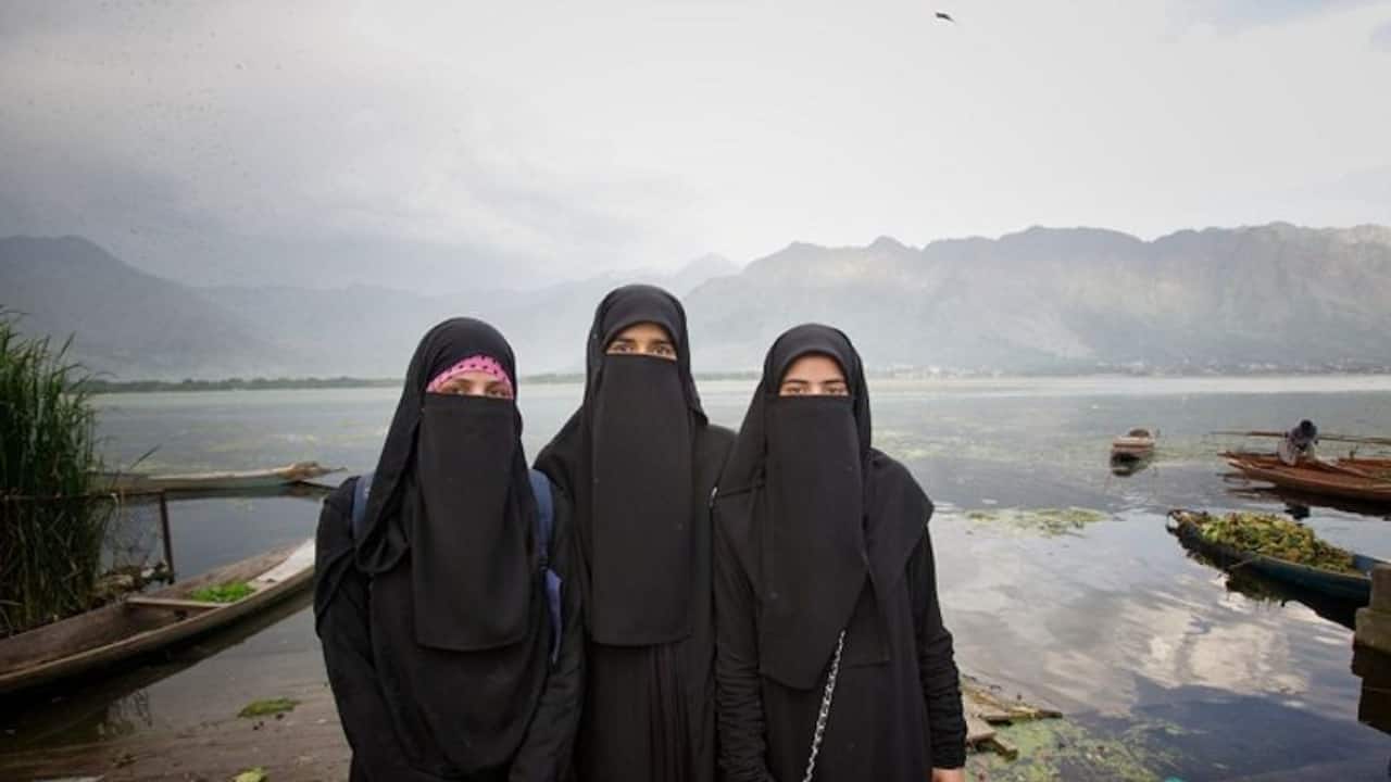 कश्मीरी लड़कियों से शादी करना पड़ा महंगा, बिहार से दो युवक हुए गिरफ्तार