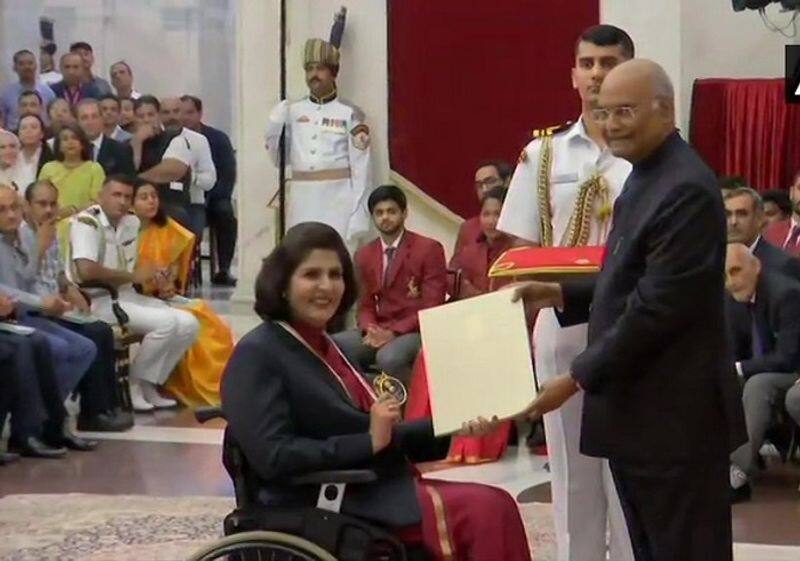 Deepa Malik receives khel ratana Bajrang Punia ravindra jadeja Misses Ceremony